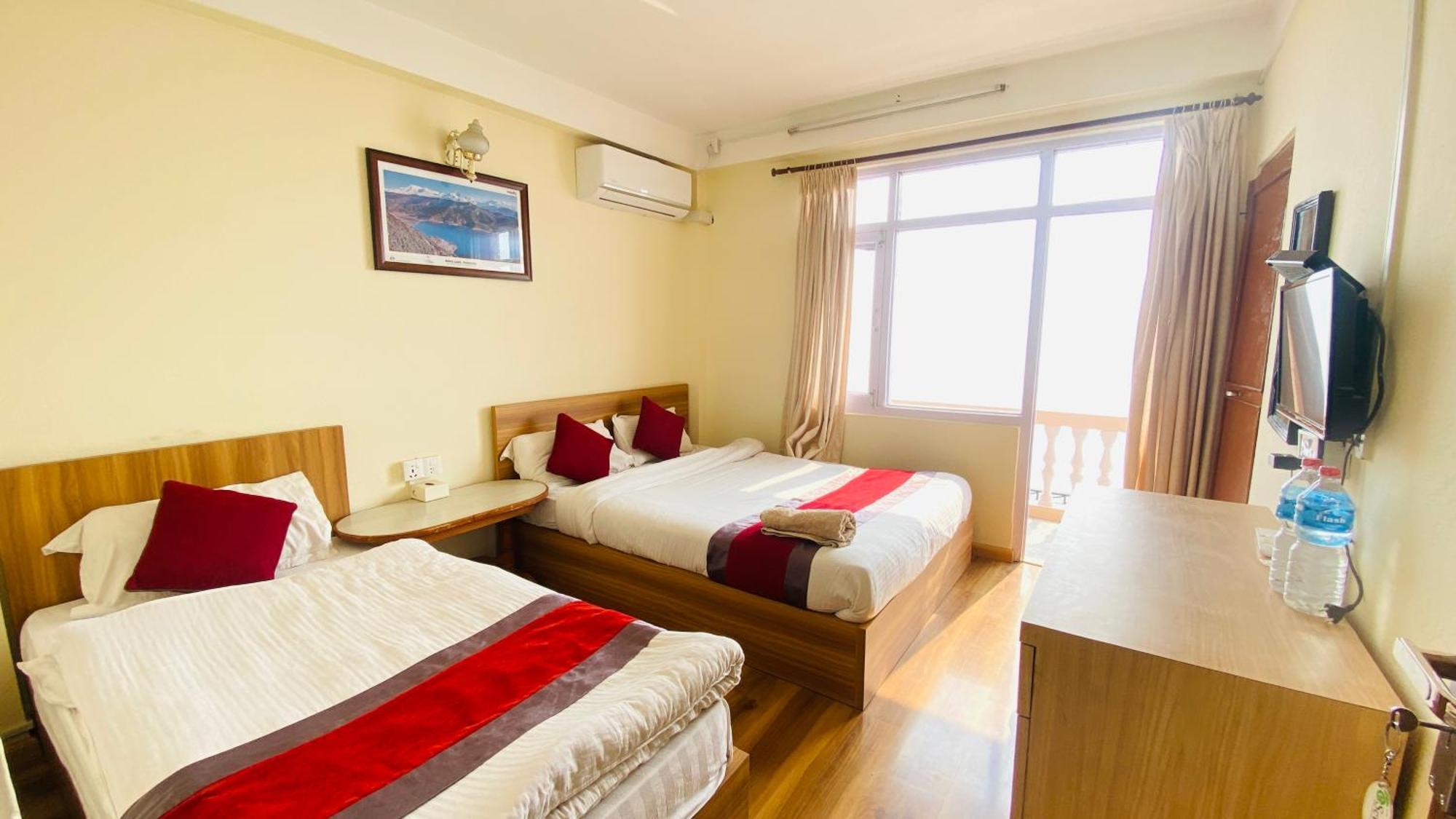 Himalayan Sunrise Hotel Dhulikhel Exterior foto