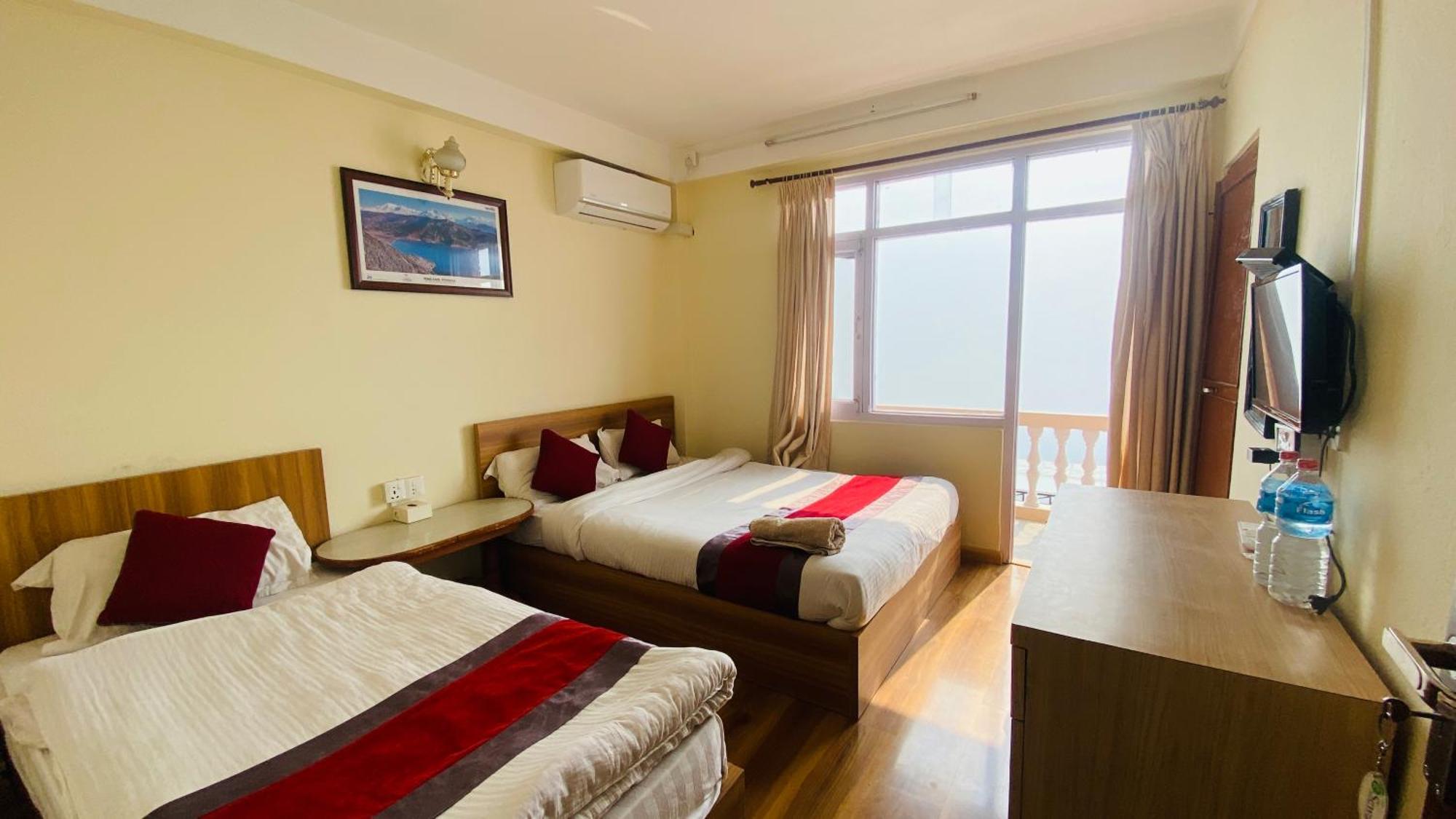 Himalayan Sunrise Hotel Dhulikhel Exterior foto